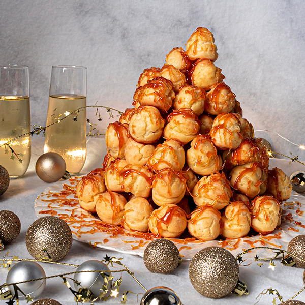 Croquembouche