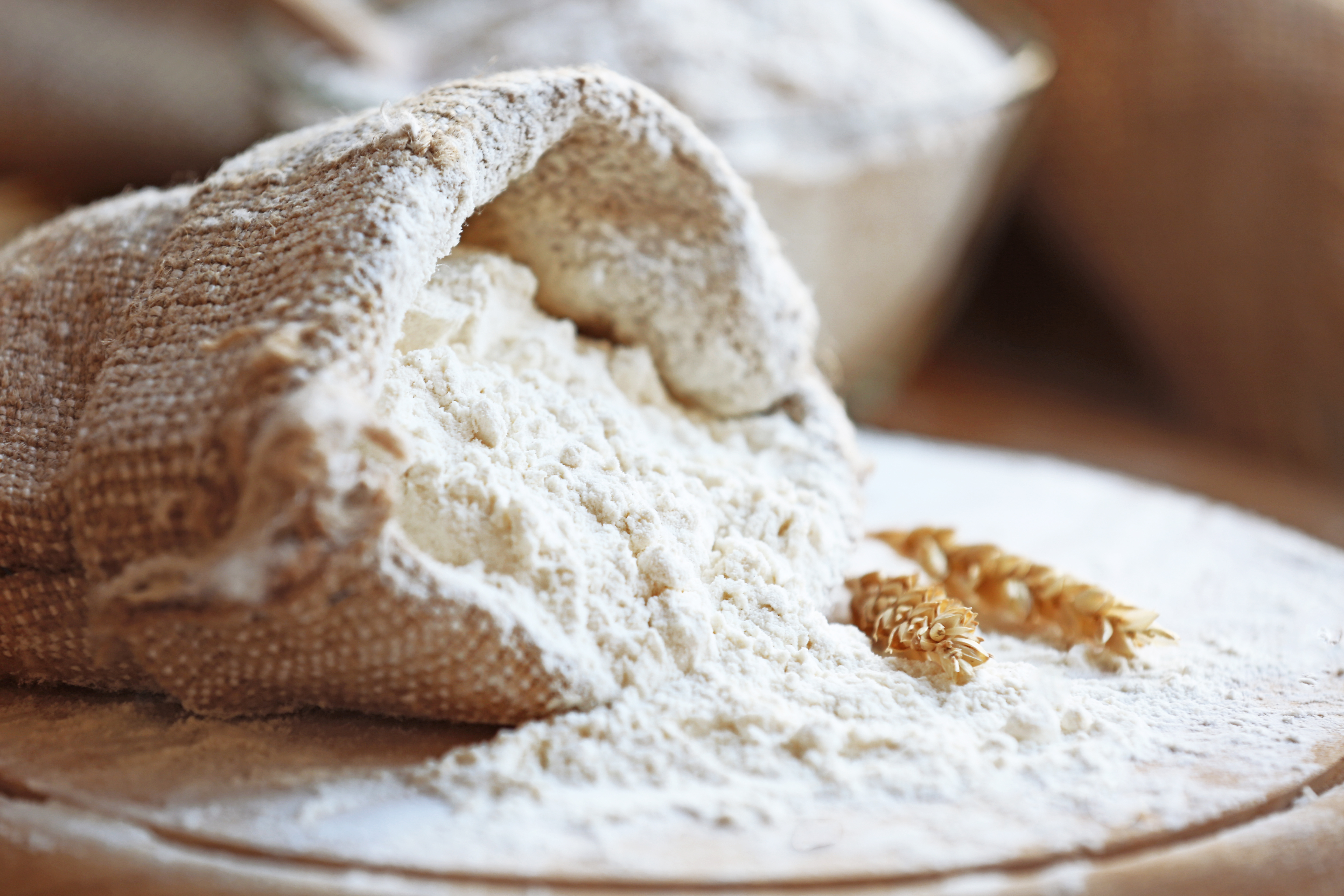 What's the Difference Between Bread Flour vs. All Purpose Flour?